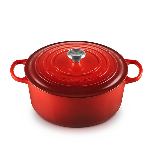Round Dutch Oven, view 1